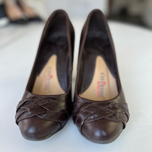 Cherish pumps size 8 - Picture 5 of 13